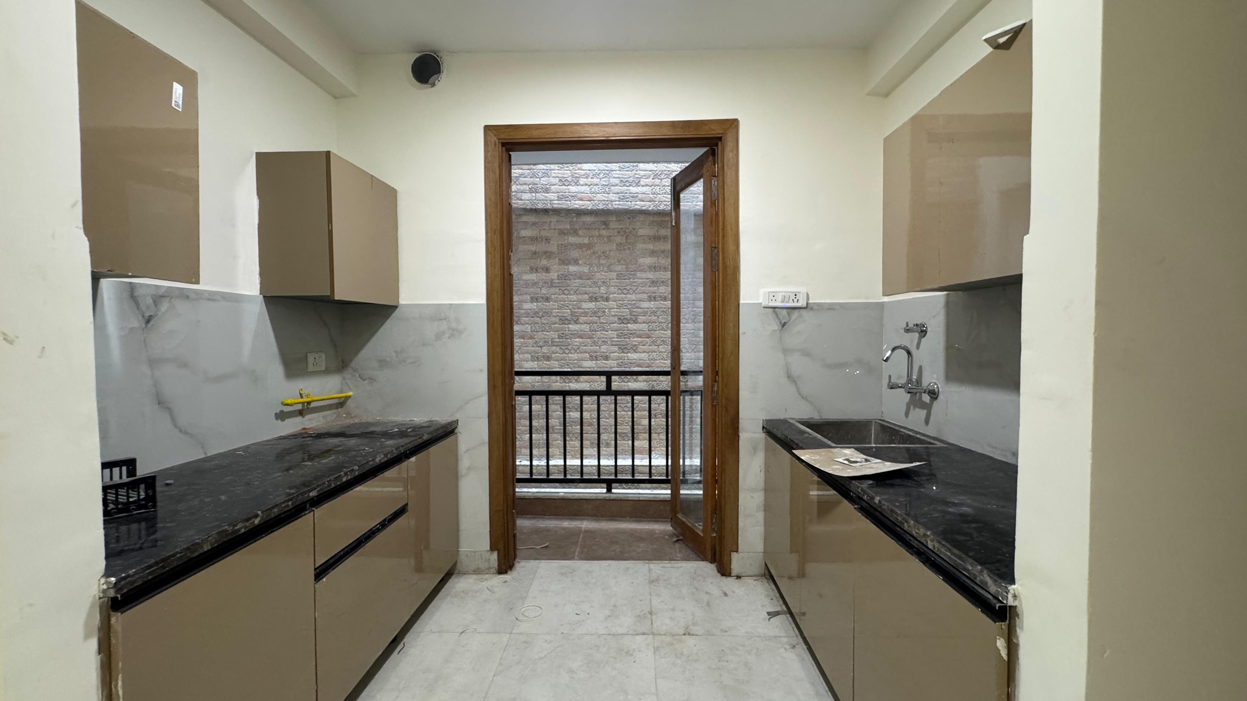 1.5 BHK + Pooja Room,Servant Room Builder Floor For Rent in Risland Sky Mansion