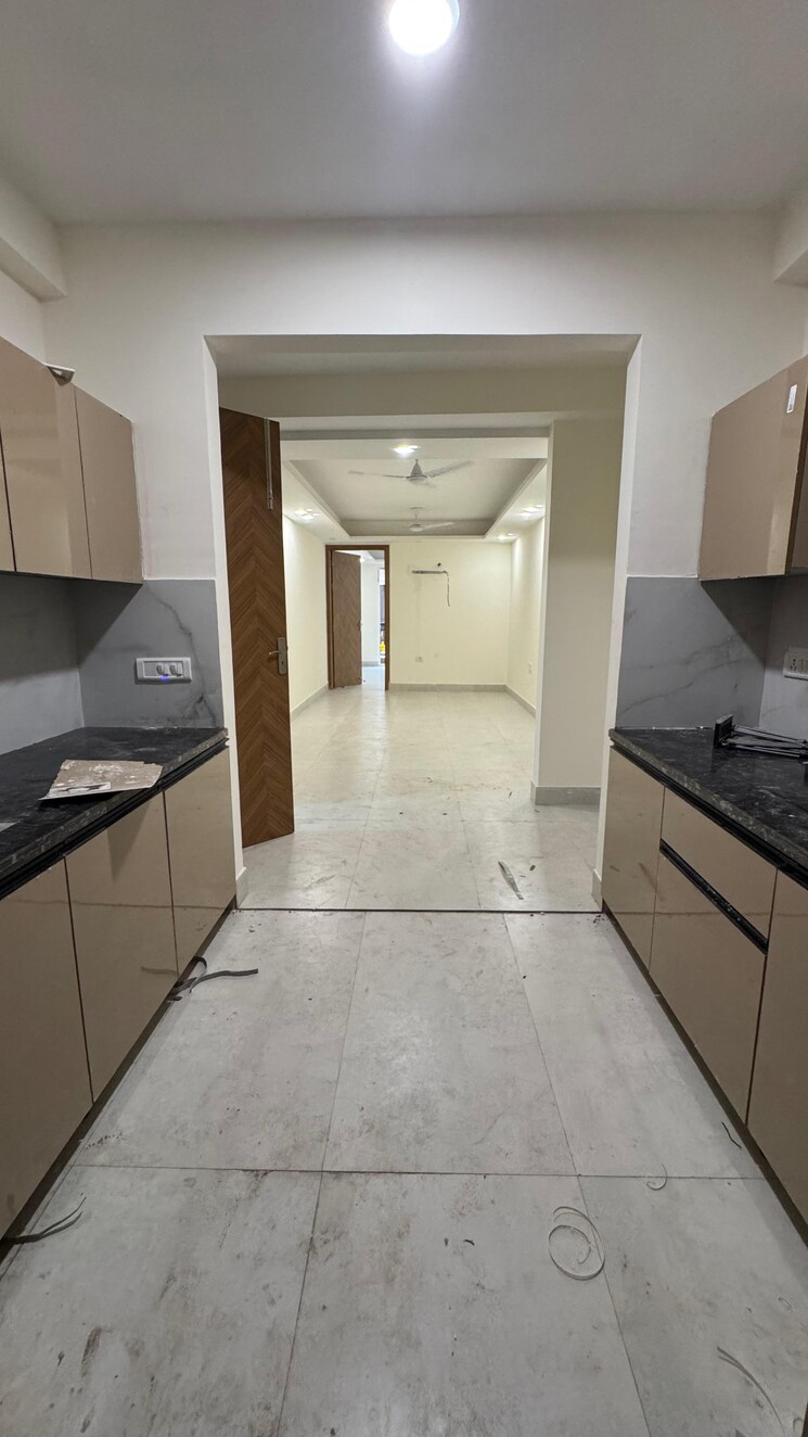 undefined, risland-sky-mansion 1.5 Bedroom 1000 Sq.Ft. Builder Floor In Chattarpur Delhi 8995594