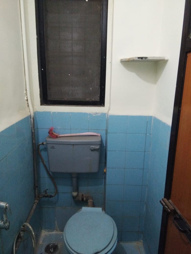 Bathroom, dadlani-park 1 Bedroom 650 Sq.Ft. Apartment In Majiwada Thane 8995617