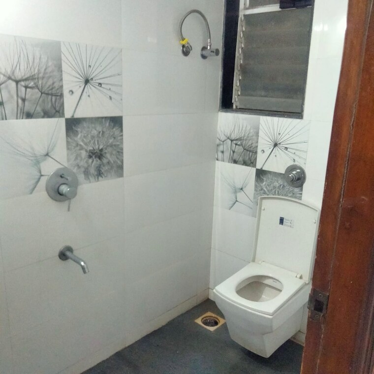 Bathroom, hirani-shree-ganesh-tower 1 Bedroom 410 Sq.Ft. Apartment In Kurla Mumbai 8995626
