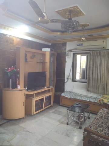 Living Room in 3 BHK Villa at Mulund East – for Sale