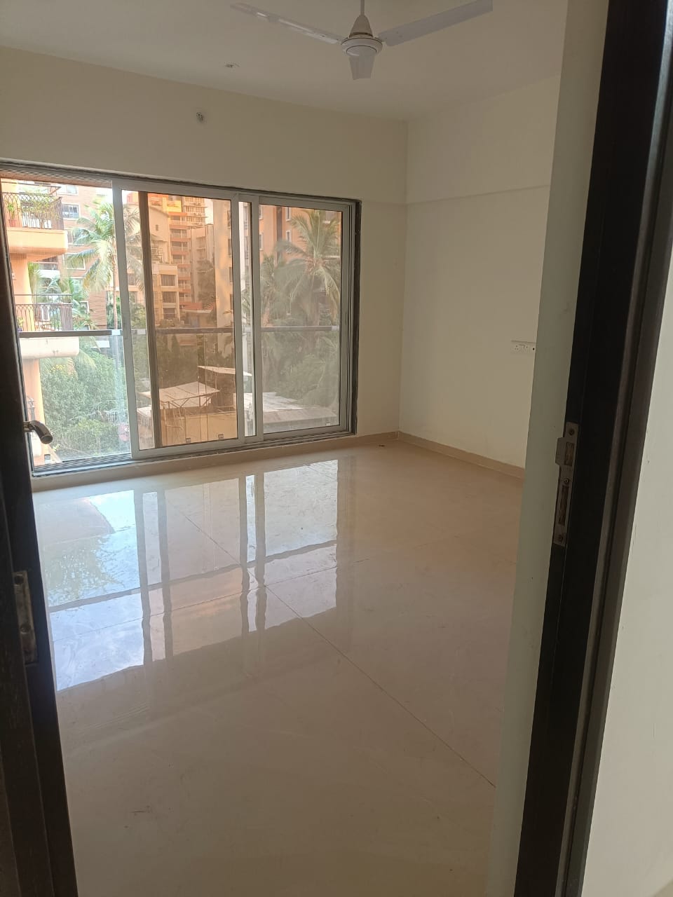 2 BHK + Servant Room 575 Sq.Ft. Apartment in Sindhi Society