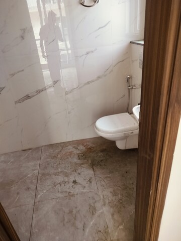 Bathroom in 3.5 BHK Builder Floor at Smart World Gems, Sector 89 – for Rent