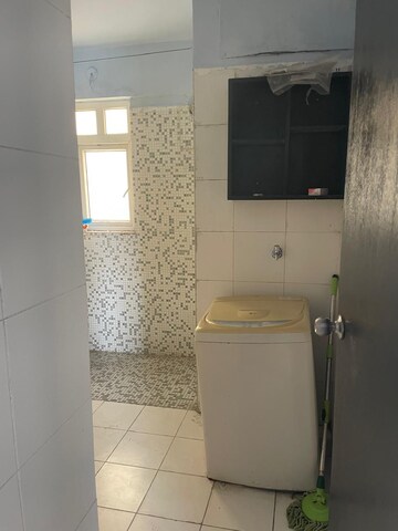 Bathroom in 3.5 BHK Apartment at Shrachi Greenwood Elements, Rajarhat New Town – for Sale