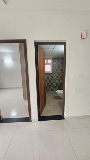 Room in 2 BHK Apartment at Brigade Cornerstone Utopia, Varthur – for Rent