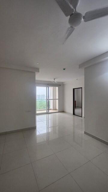 Room in 2 BHK Apartment at Brigade Cornerstone Utopia, Varthur – for Rent