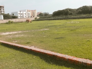  Plot For Sale in Kanpur Road