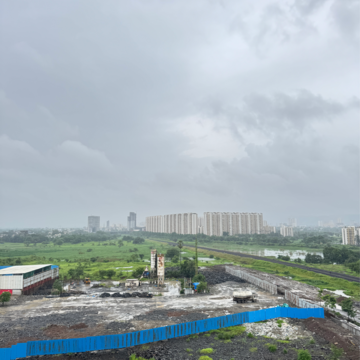 Swimming Pool in 1.5 BHK Apartment at Runwal My City, Usarghar Gaon – for Rent