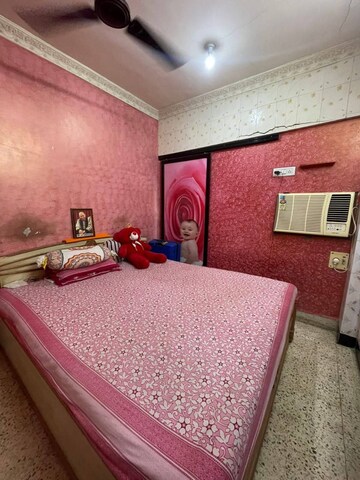 Bedroom in 1 BHK Apartment at Aastha CHS Chembur, Chembur – for Rent