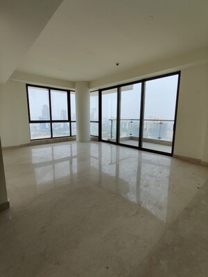 4 BHK Apartment For Sale in DLF Privana, Sector 76
