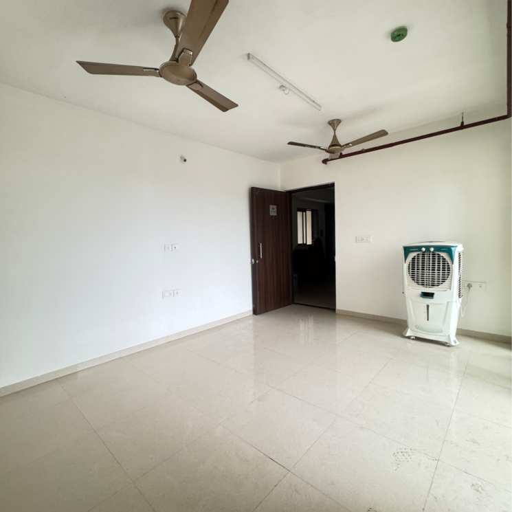 Room, runwal-my-city-phase-ii-cluster-05 2 Bedroom 570 Sq.Ft. Apartment In Usarghar Gaon Thane 8995707