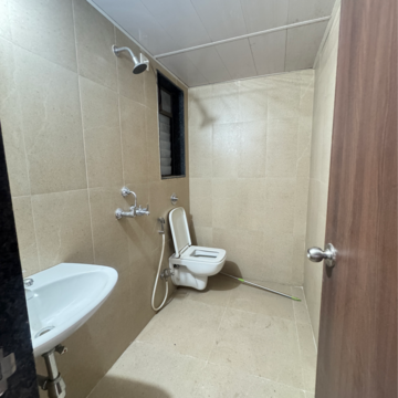 Bathroom in 2 BHK Apartment at Runwal My City Phase II Cluster 05, Usarghar Gaon – for Rent