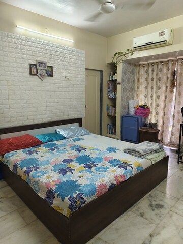 Bedroom in 1 BHK Apartment at Swapnalok Apartments Malad East, Malad East – for Rent