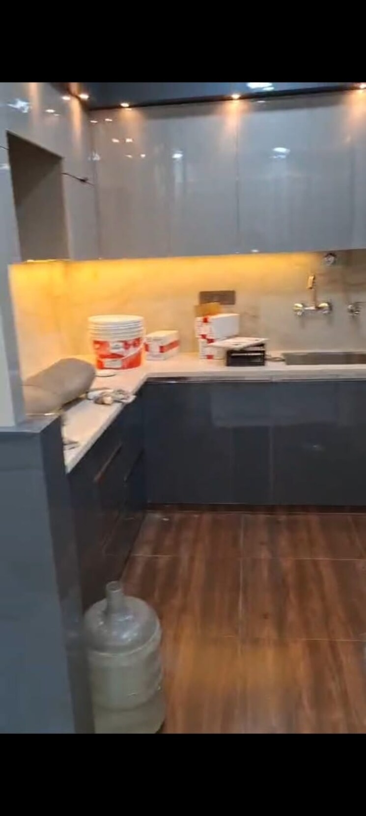 Kitchen, vaishali sector 5 1 Bedroom 650 Sq.Ft. Builder Floor In Vaishali Sector 5 Ghaziabad 8995721