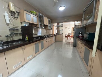 Kitchen in 4 BHK Apartment at Deccan Gymkhana – for Sale