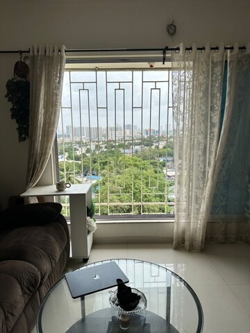 Team Area in 1 BHK Apartment at Drishti Heights, Andheri East – for Rent