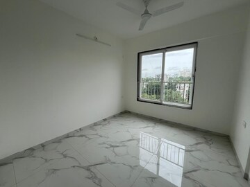Room in 3 BHK Apartment at Saket Apartments Erandwane, Erandwane – for Sale