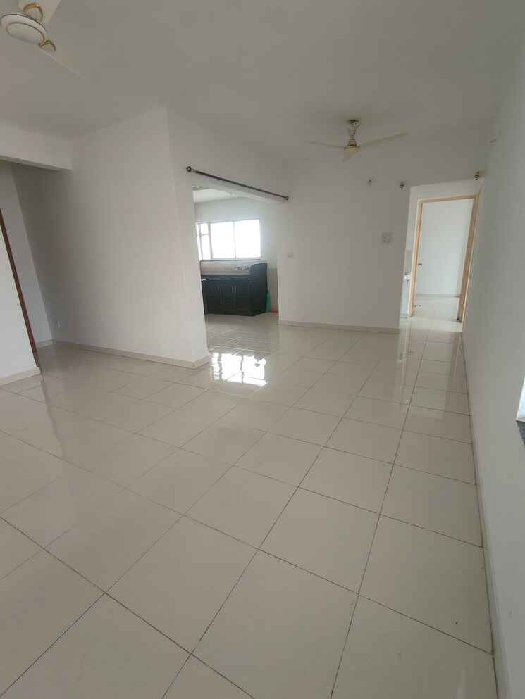 Living Room, kunal-icon 2 Bedroom 1044 Sq.Ft. Apartment In Pimple Saudagar Pune 8995799