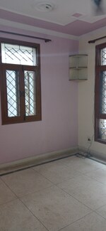 2 BHK 1200 Sq.Ft. Apartment in Varun Apartment Noida