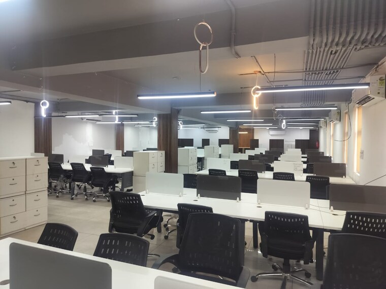 Team Area, sector 2 Commercial Office Space 15000 Sq.Ft. In Sector 2 Noida 8995842