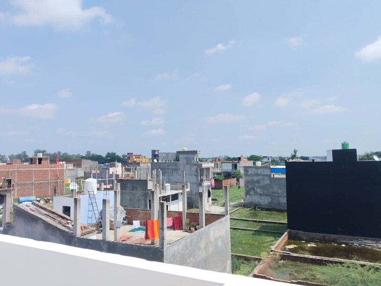 Swimming Pool, mohan road 4 Bedroom 1500 Sq.Ft. Villa In Mohan Road Lucknow 8995838