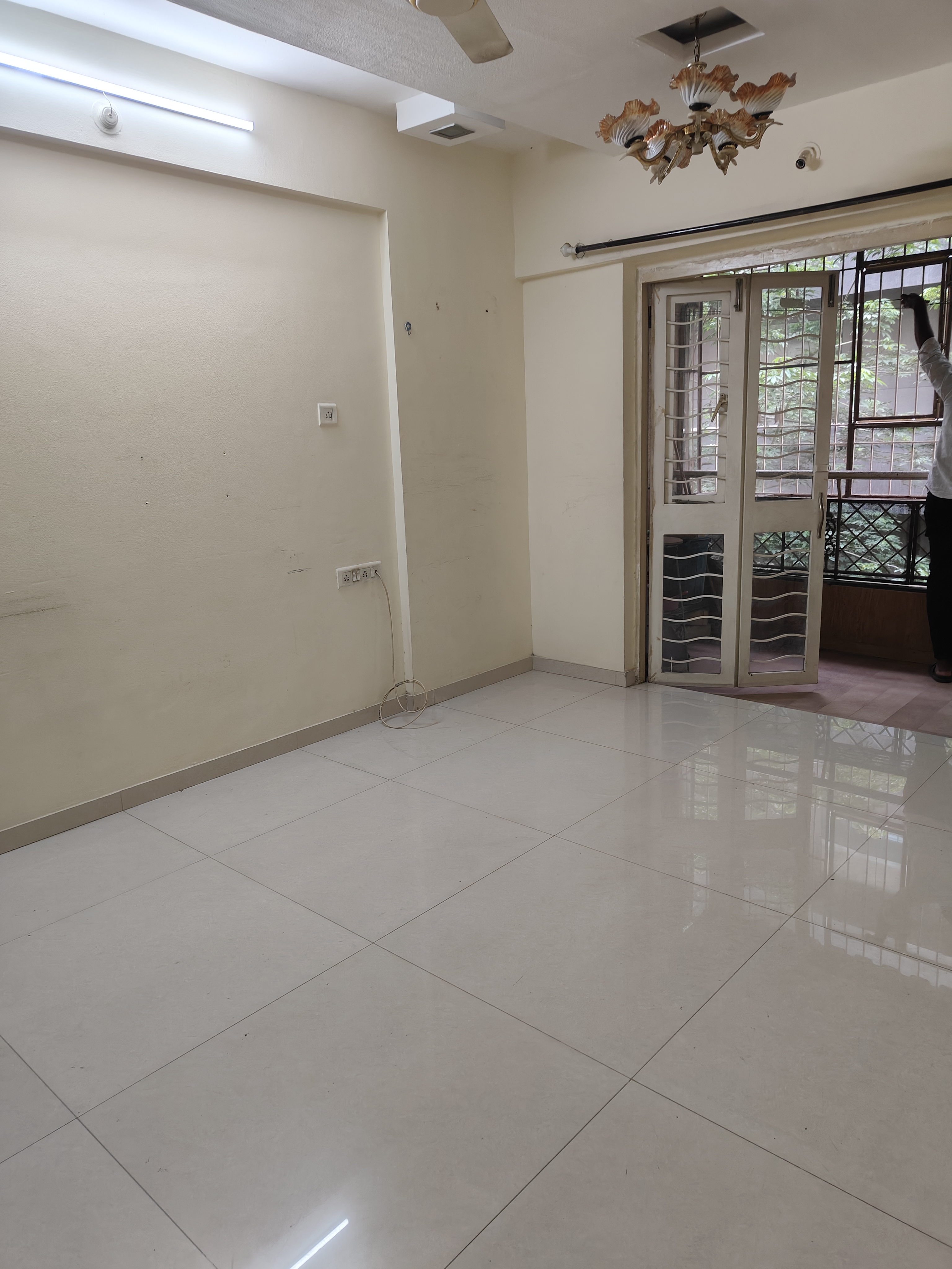 2 BHK Apartment For Sale in GK Rose Icon