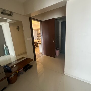 Room in 4 BHK Apartment at Pride Purple Park Titanium, Jagtap Dairy – for Rent