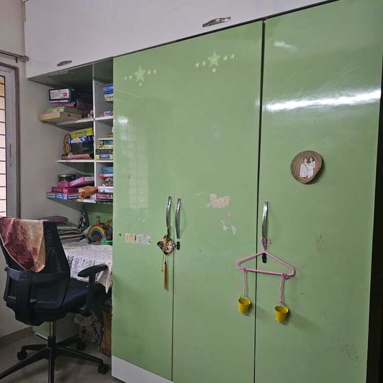 Team Area, pride-purple-topaz-park 3 Bedroom 1300 Sq.Ft. Apartment In Park Street Pune 8995884