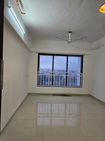 Room in 2 BHK Apartment at BDL Aura Apartments, Chembur – for Rent
