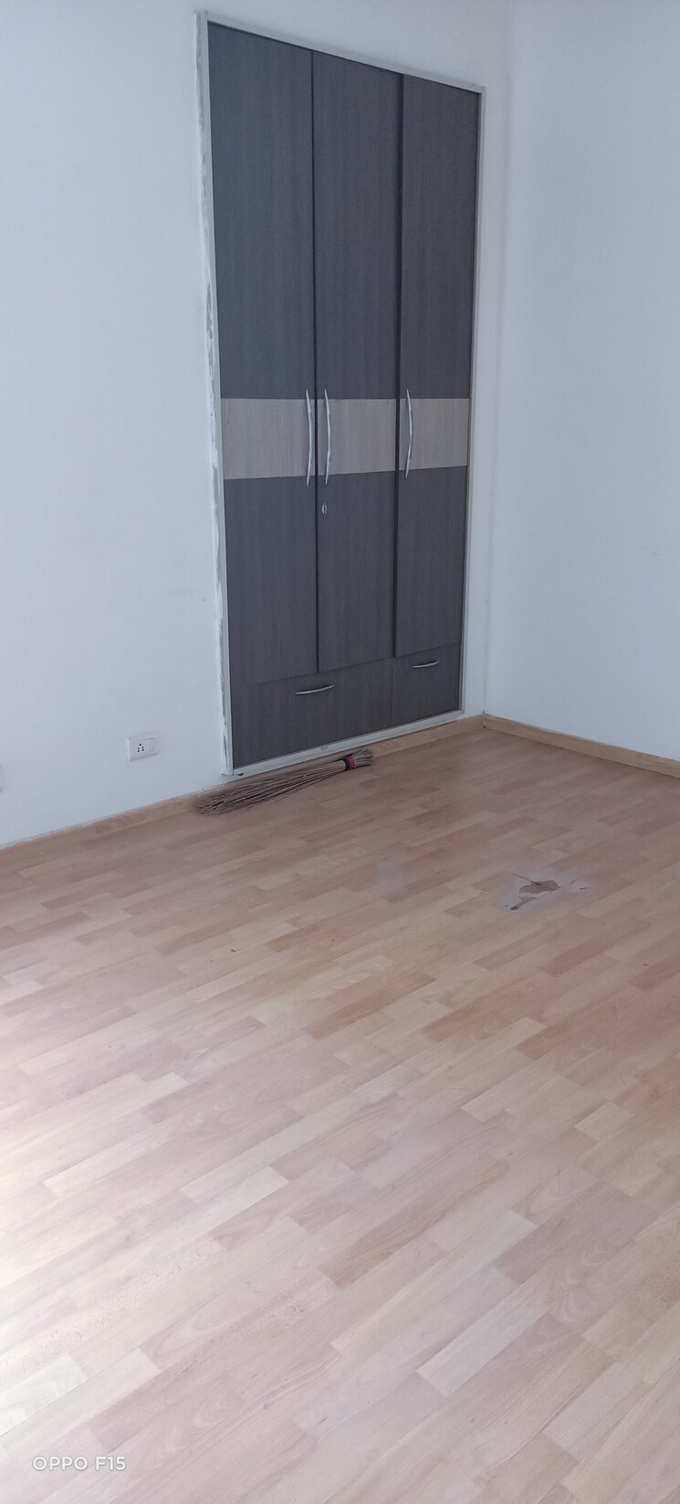 Room, alpha-1-rwa 3 Bedroom 1250 Sq.Ft. Apartment In Alpha 1 Greater Noida Greater Noida 8995904