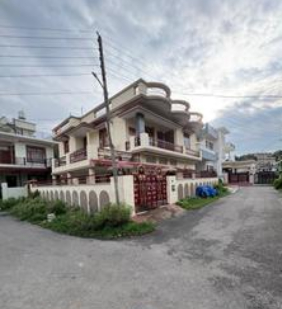 5 BHK Independent House For Rent in Sahastradhara Road