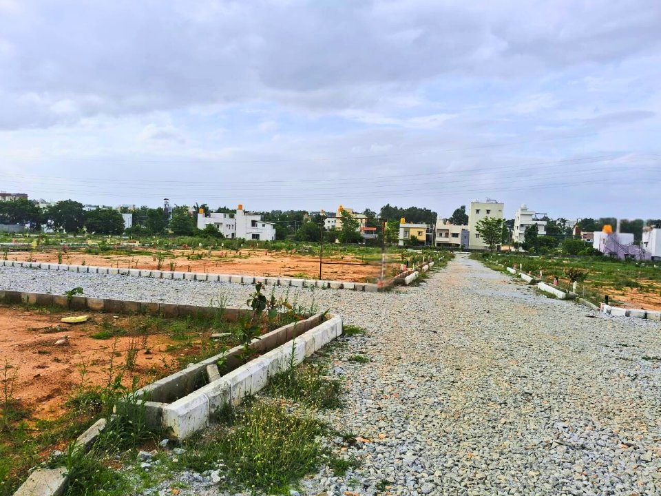 Plot For Sale in Koppa Gate