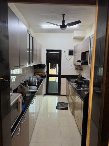 Team Area in 2 BHK Apartment at Evershine Greens, Andheri West – for Rent