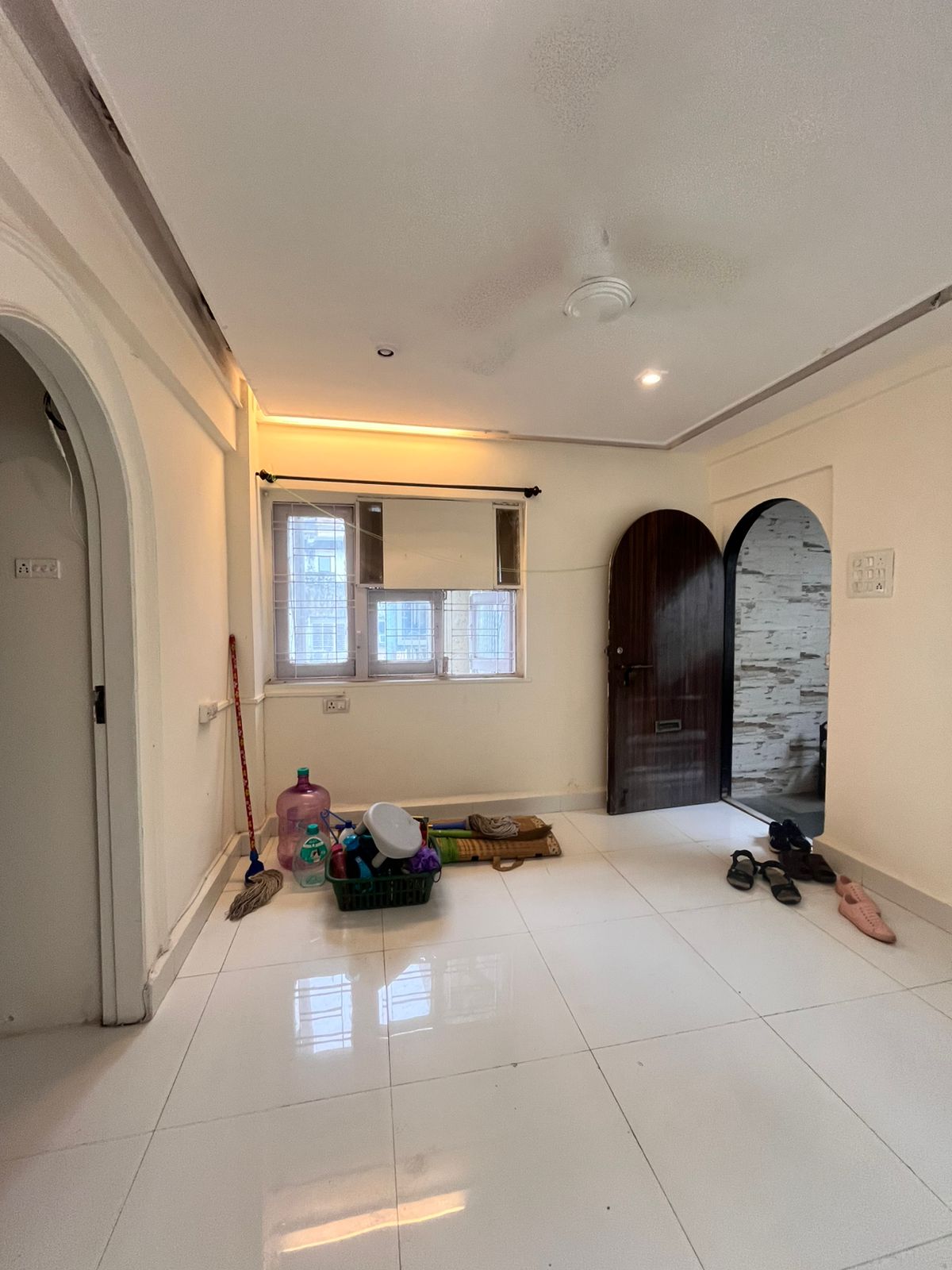 1 BHK Apartment For Rent in 2nd Cross Road, Lokhandwa