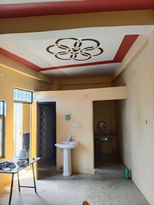 Furnished Amenities in 6+ BHK Independent House at Matiyari – for Sale