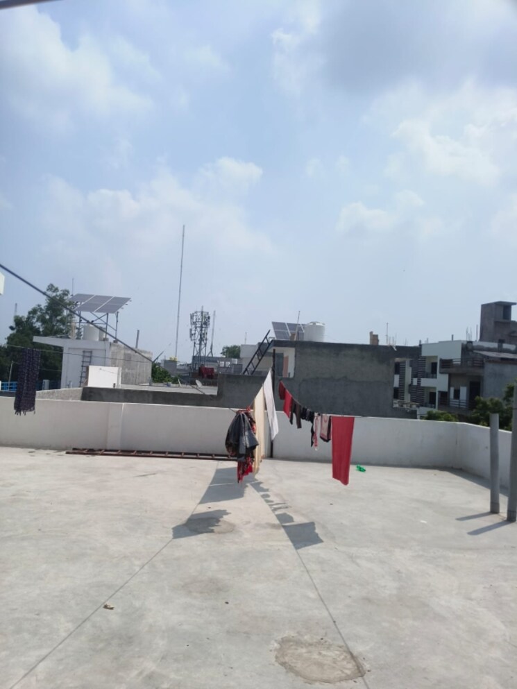  Parking, matiyari 6+ Bedroom 1530 Sq.Ft. Independent House In Matiyari Lucknow 8995992