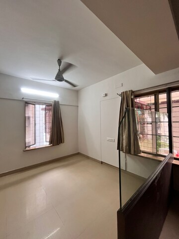 Living Room in 1 BHK Apartment at Andheri West – for Rent
