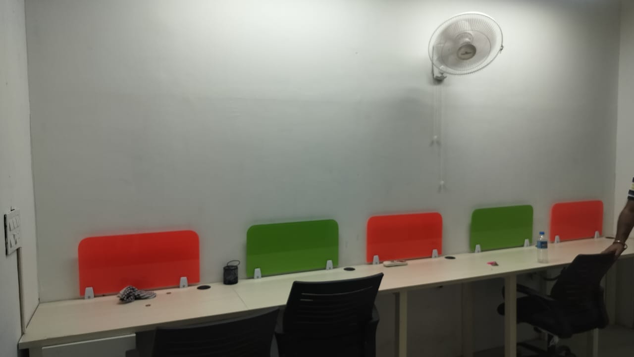 Office Space For Rent in Sector 4