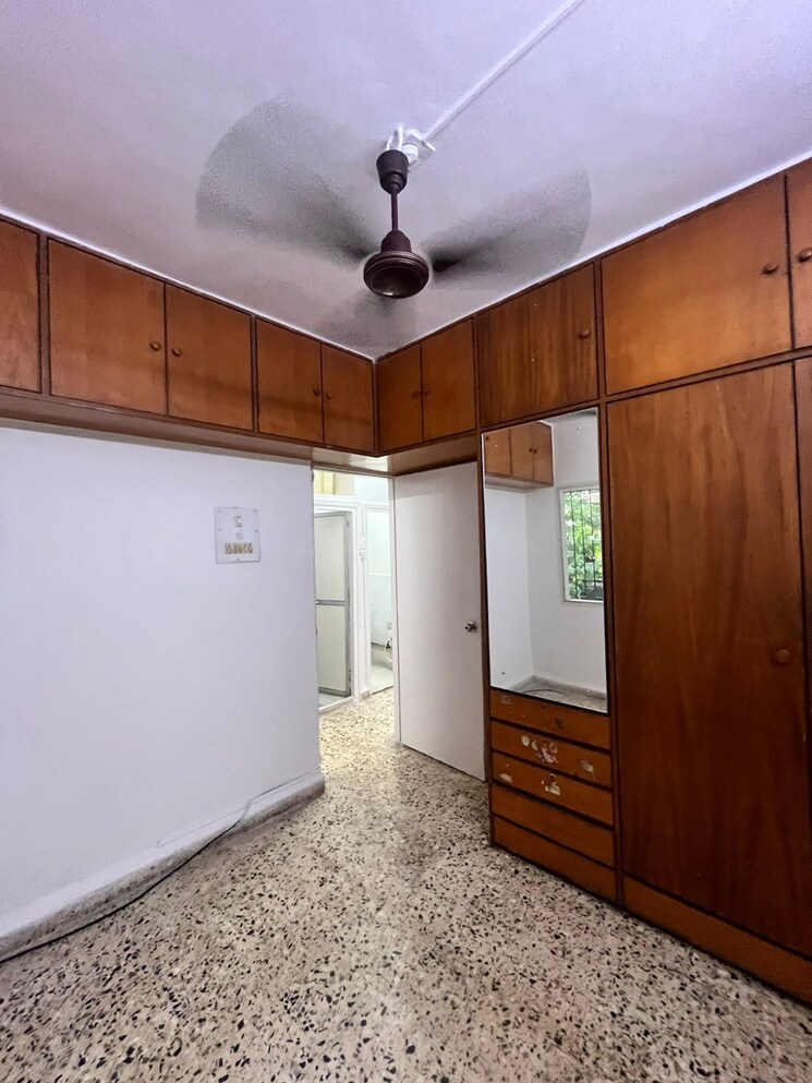 Bedroom, andheri west 1 Bedroom 450 Sq.Ft. Apartment In Andheri West Mumbai 8996004