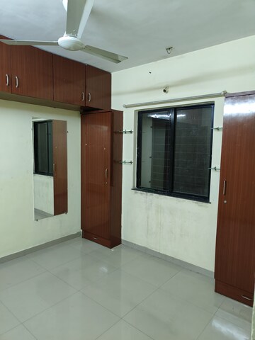 Room in 1 BHK Apartment at Wadgaon Sheri – for Rent