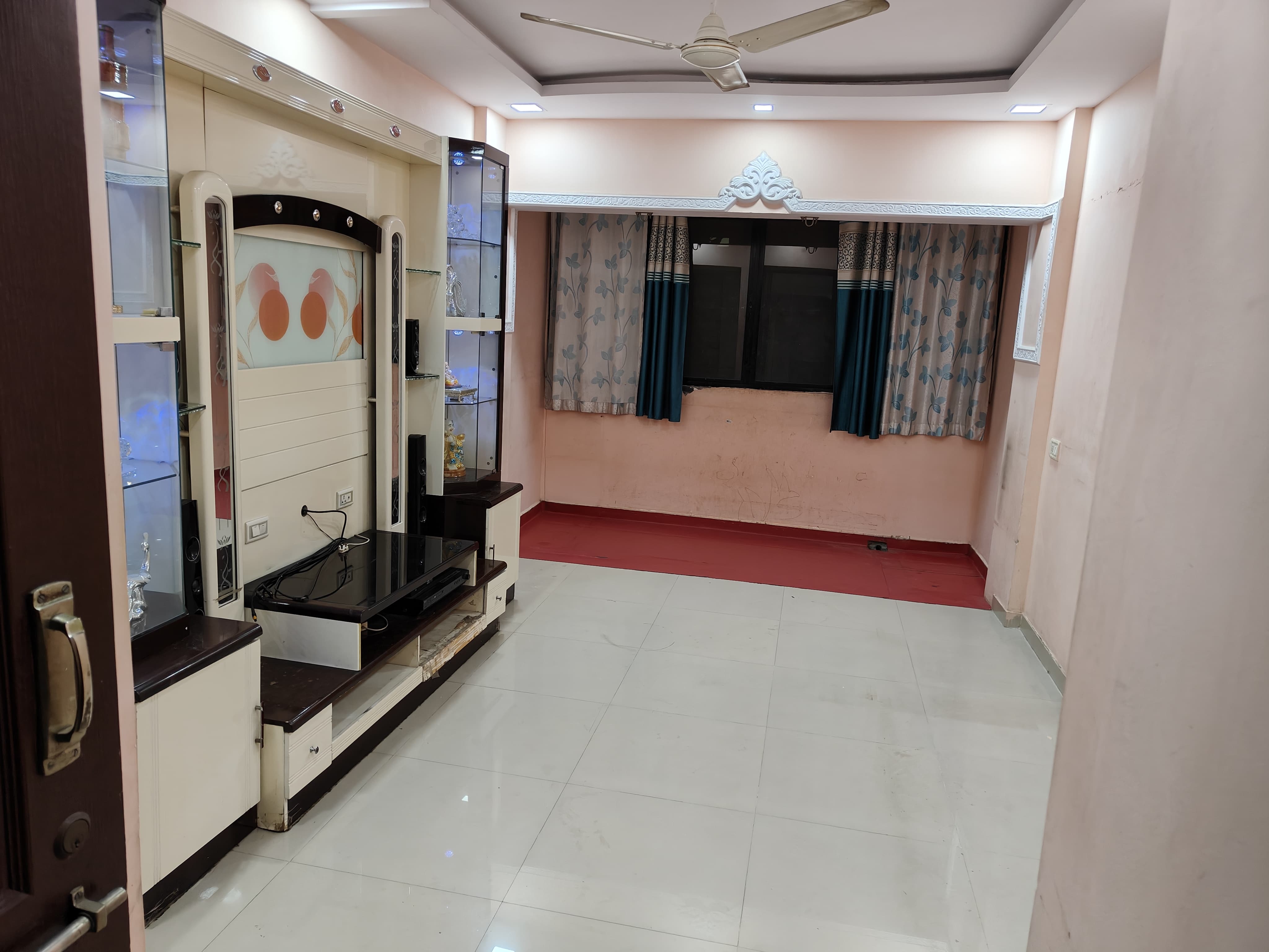1 BHK Apartment For Rent in Jay Ganesh Apartment, Som