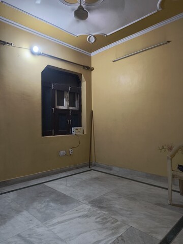 Master Bedroom in 2 BHK Apartment at Sarita Vihar – for Rent