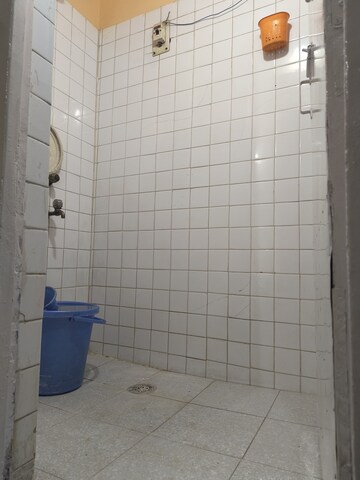 Bathroom in 2 BHK Apartment at Sarita Vihar – for Rent