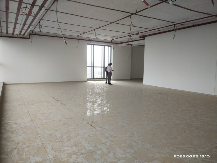 Room, chandak-unicorn Commercial Office Space 1790 Sq.Ft. In Andheri West Mumbai 8996026