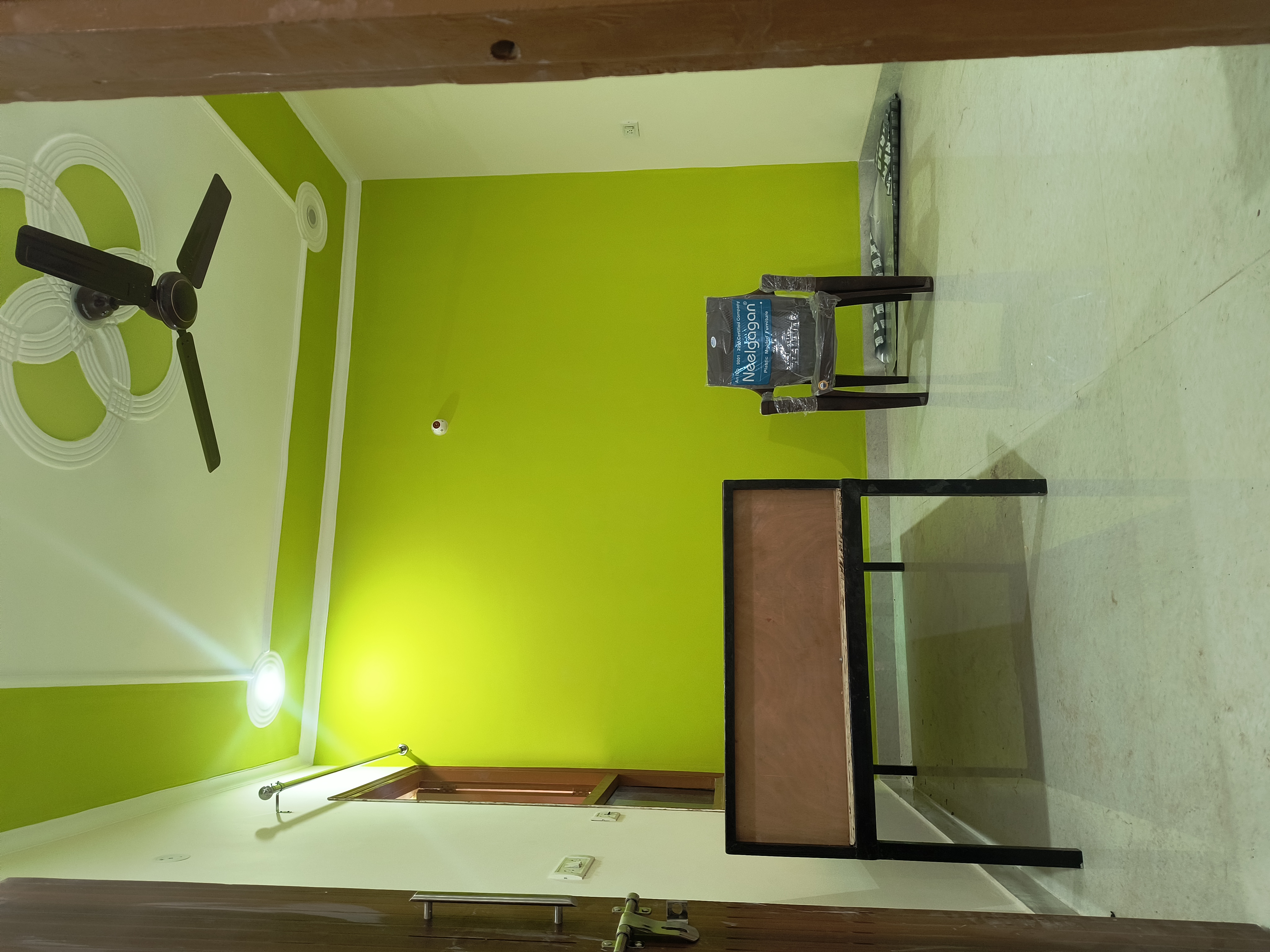 2 BHK + Extra Room Builder Floor For Rent in Sarita Vihar Madanpur Kha