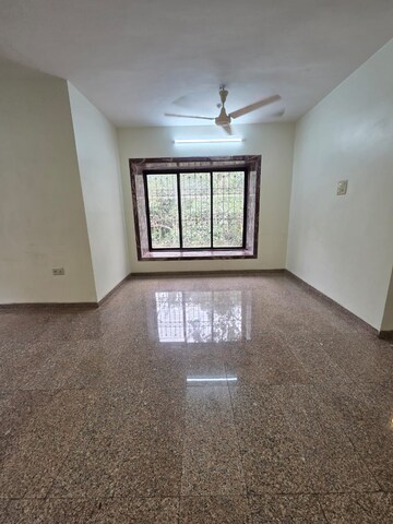 2 BHK Apartment For Rent in Krishnaj Gift, Khar West