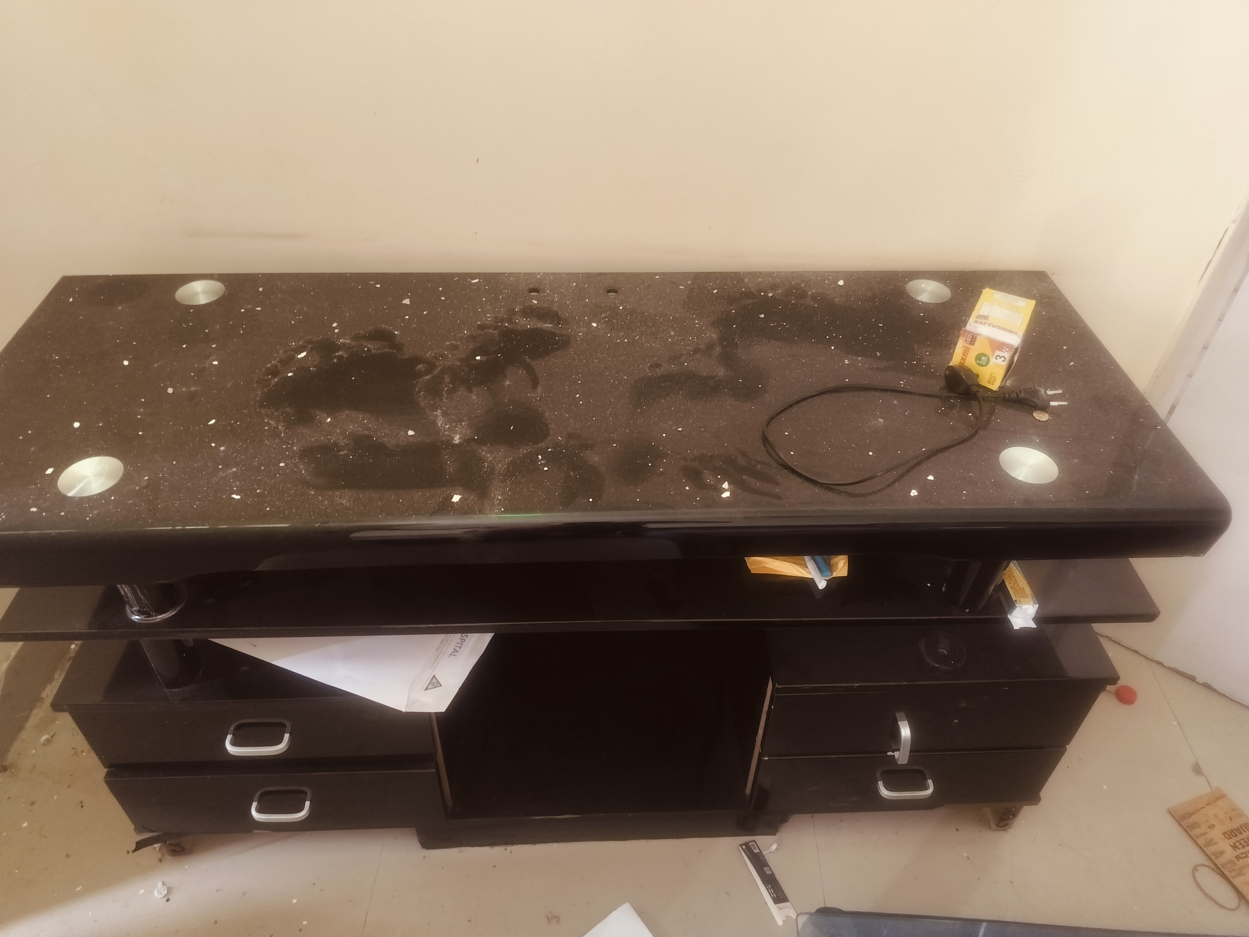 2.5 BHK + Pooja Room,Servant Room,Study Room,Extra Room Builder Floor For Rent in Vatika India Next Iris Floors