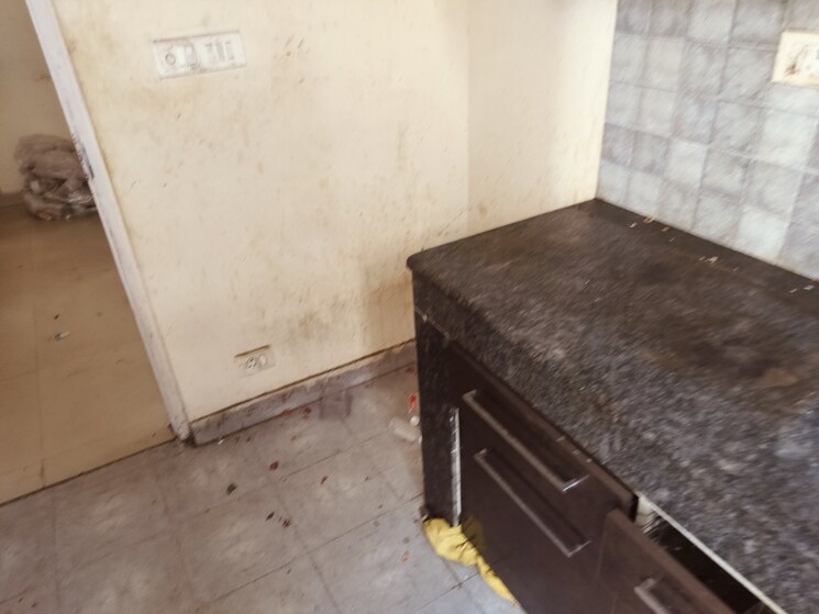 Kitchen, vatika-india-next-iris-floors 2.5 Bedroom 1500 Sq.Ft. Builder Floor In Sector 82 Gurgaon 8996040