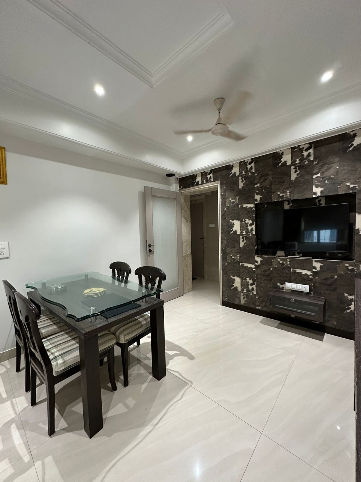 2 BHK Apartment For Rent in Vasu Bhavan