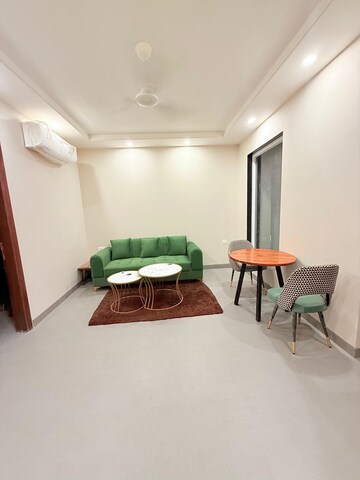 Living Room in 2 BHK Builder Floor at Palam Vihar – for Rent